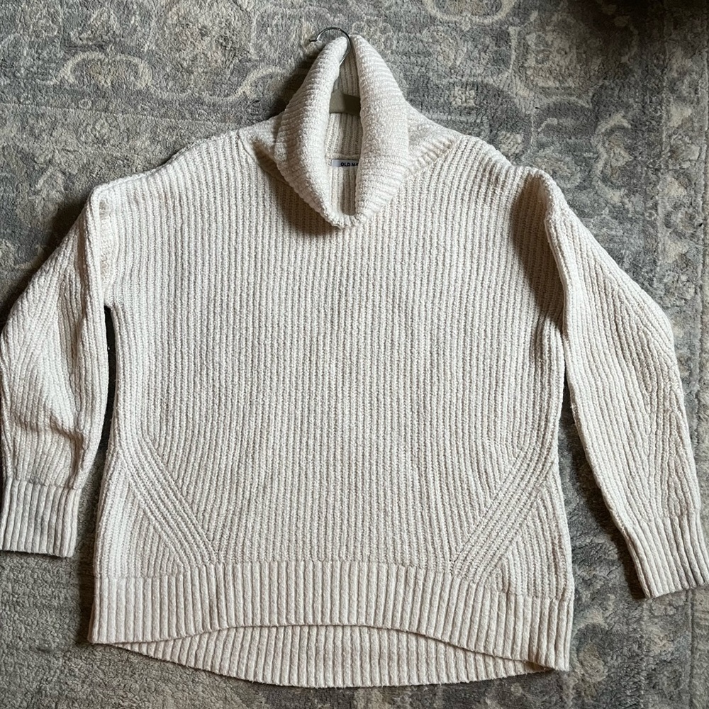 Old Navy Cream Cowl Neck Sweater - Medium